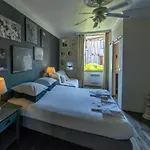 La Maison Aux Puits 3*