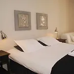 La Maison Aux Puits Bed and breakfast