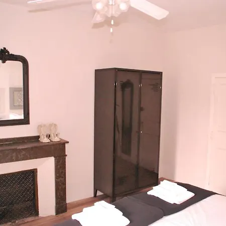 La Maison Au Puits Gasthuis 3*