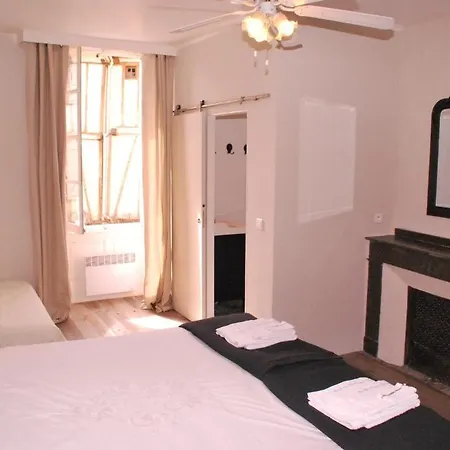 Gasthuis La Maison Au Puits 3*