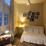 La Maison Aux Puits
