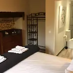 Bed & Breakfast La Maison Aux Puits