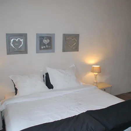 La Maison Au Puits Gæstehus 2*