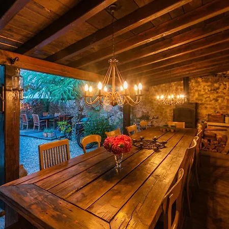 La Maison Au Puits Gasthof Cordes-sur-Ciel