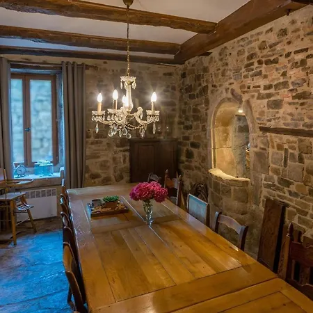 La Maison Aux Puits فندق مبيت وإفطار 3*