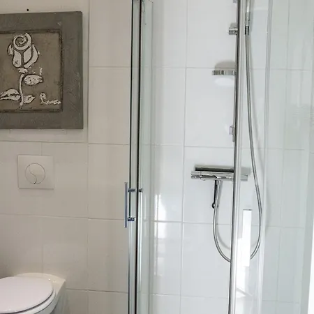 La Maison Aux Puits فندق مبيت وإفطار 3*
