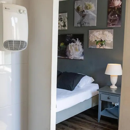 فندق مبيت وإفطار La Maison Aux Puits 3*