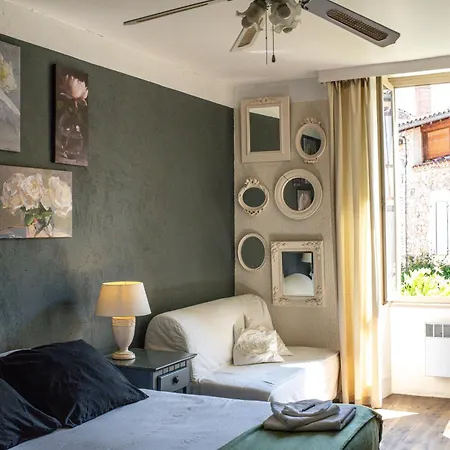 La Maison Aux Puits فندق مبيت وإفطار كورد سور سيال