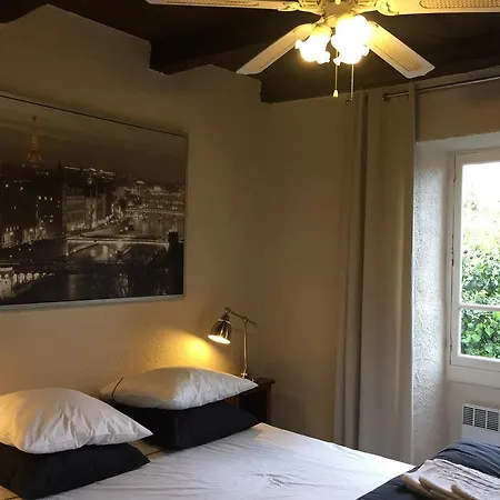 La Maison Au Puits Cordes Sur Ciel