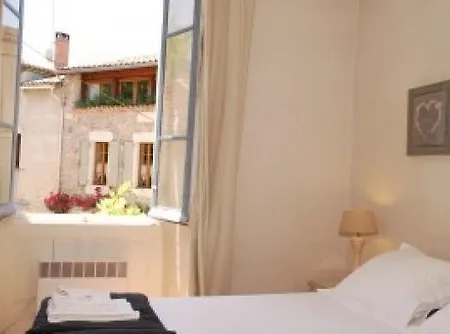 La Maison Au Puits Gæstehus